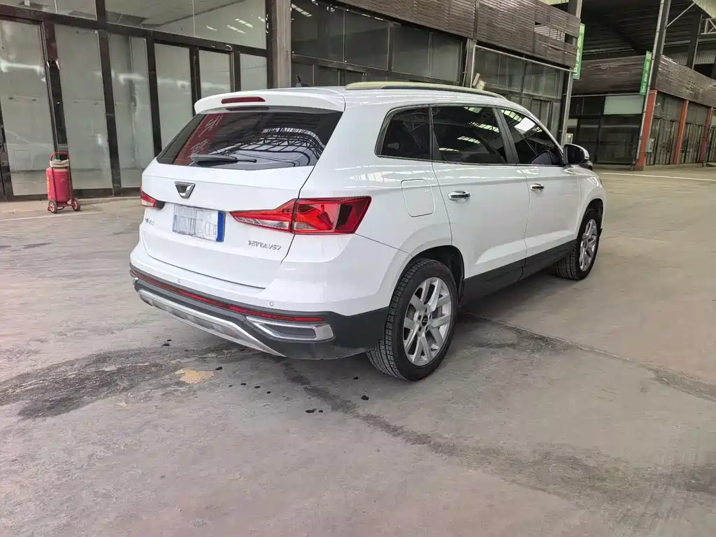 Jetta VS7 1.4 T Auto Joy