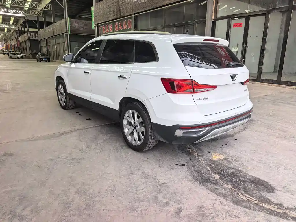 Jetta VS7 1.4 T Auto Joy