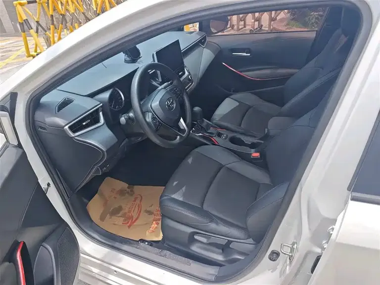 Toyota Levin 185 T CVT Sport