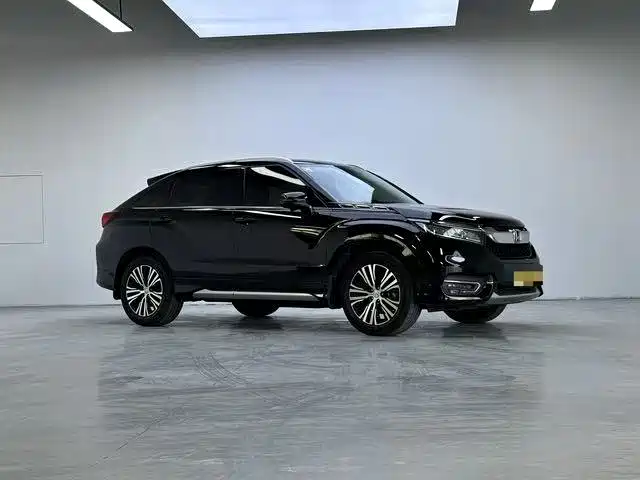 Avancier 370 TURBO 4 WD Premium