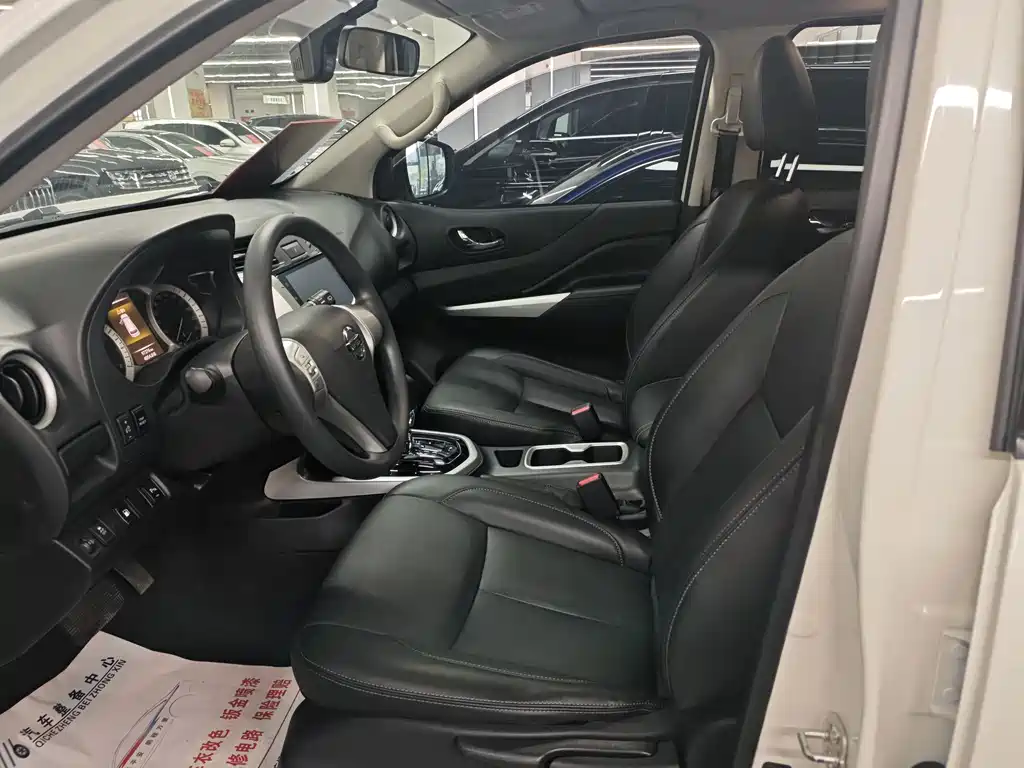 Terra 2.5 L XL Upper 4 WD Auto 4 WD Luxury