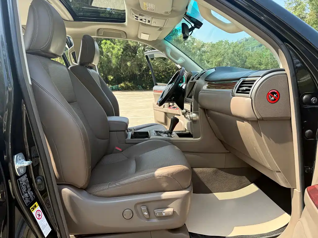 Lexus GX 400