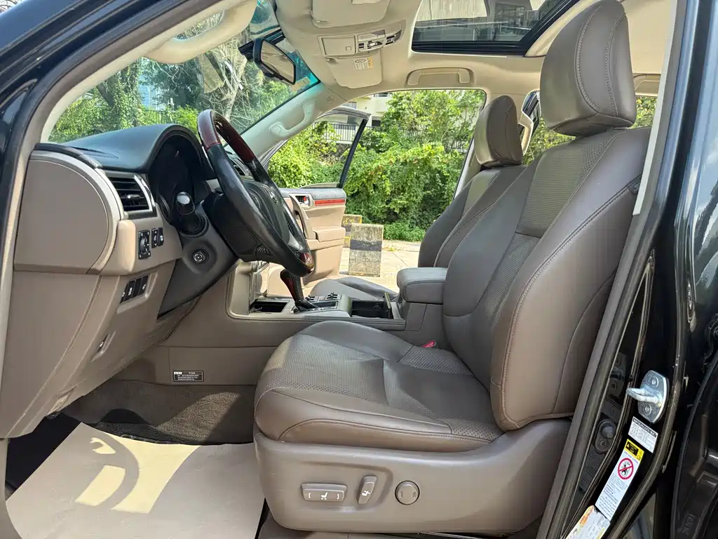 Lexus GX 400