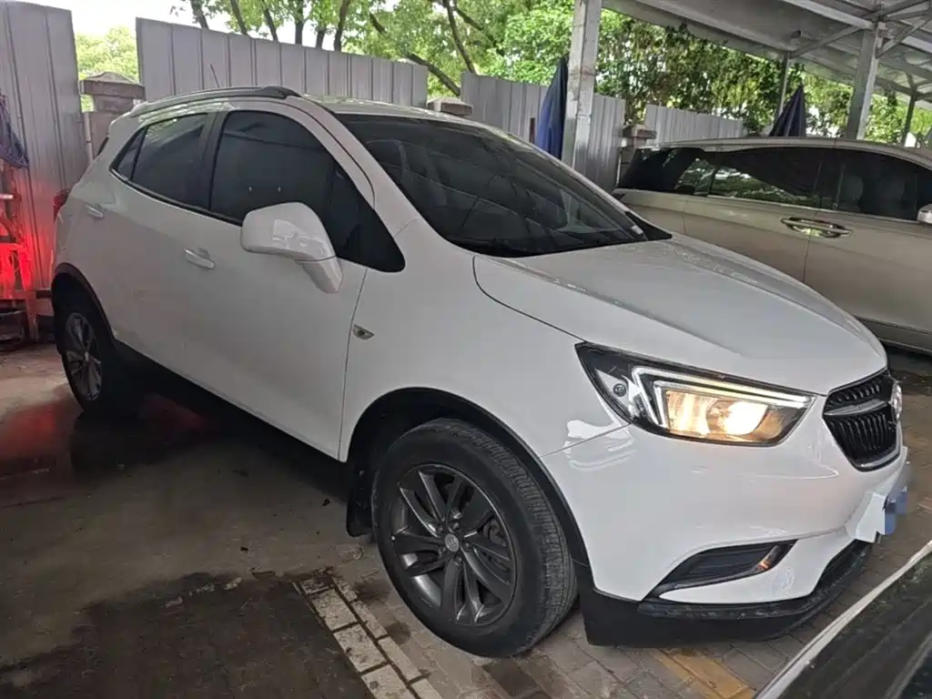 Encore 18 T Auto 2 WD Urban Leading