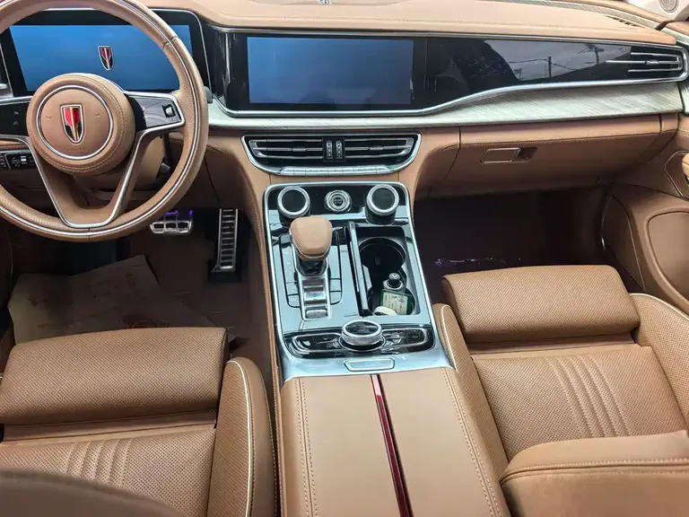 Hongqi H9 2.0 T Connected Flagship