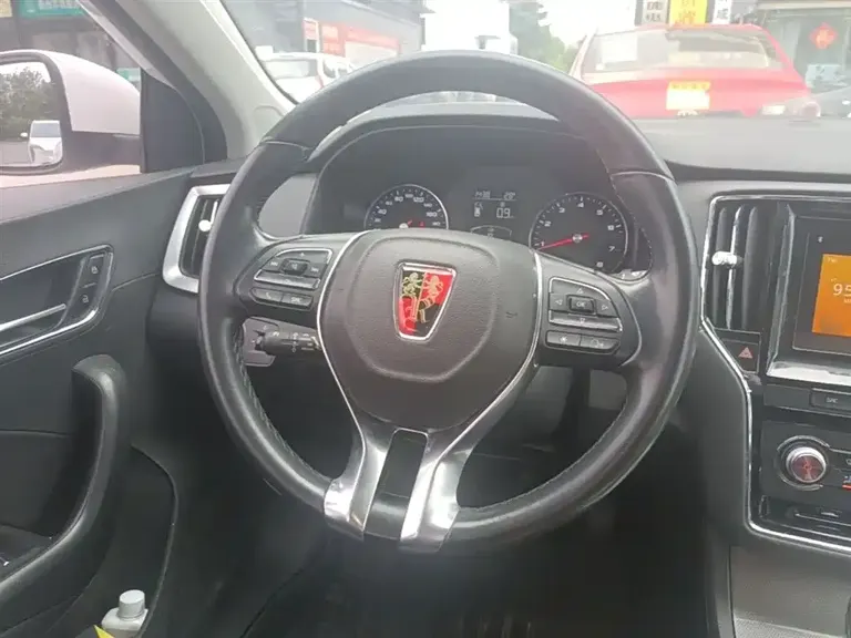 Roewe i6 Classic 20 T Auto Flagship