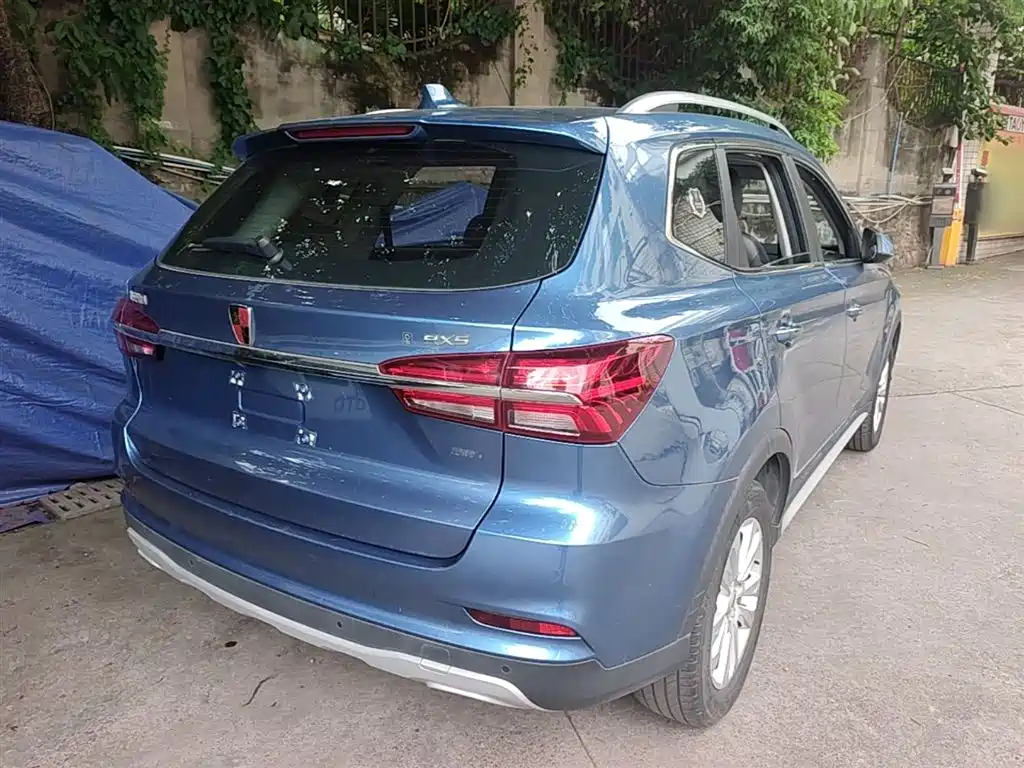 Roewe RX5 20 T 2 WD Auto Flagship