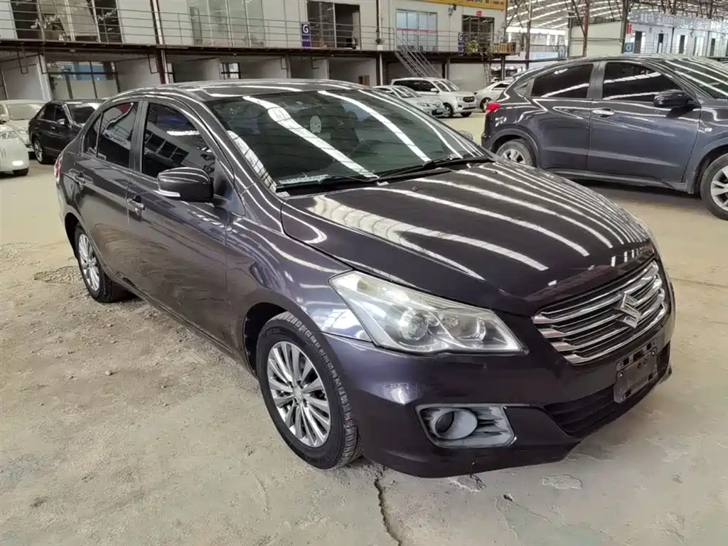 Alivio 1.6 L Auto Comfort Enjoyment