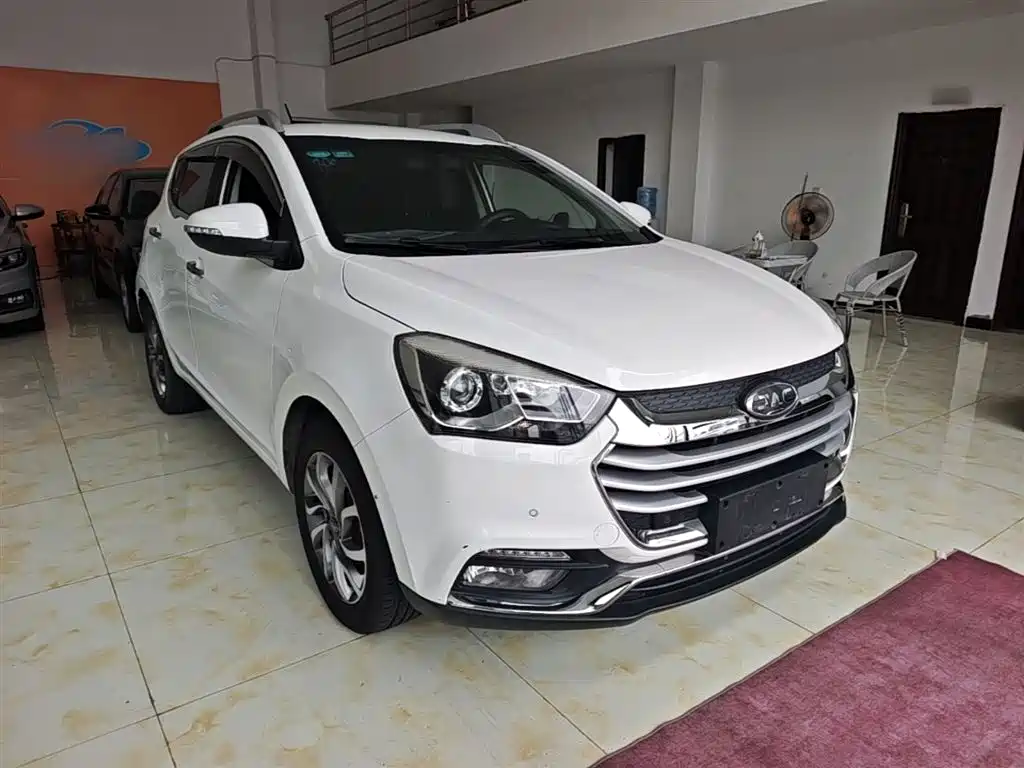 Refine S2 1.5 L CVT Luxury Smart