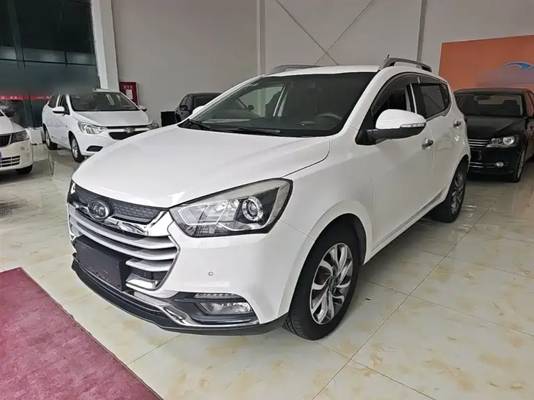 JAC Refine S2 1.5 L CVT Luxury Smart