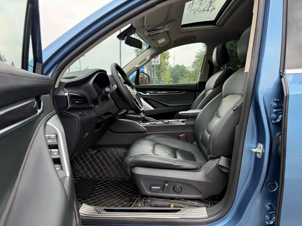 Maxus D90 2.0 T Auto 4 WD Star