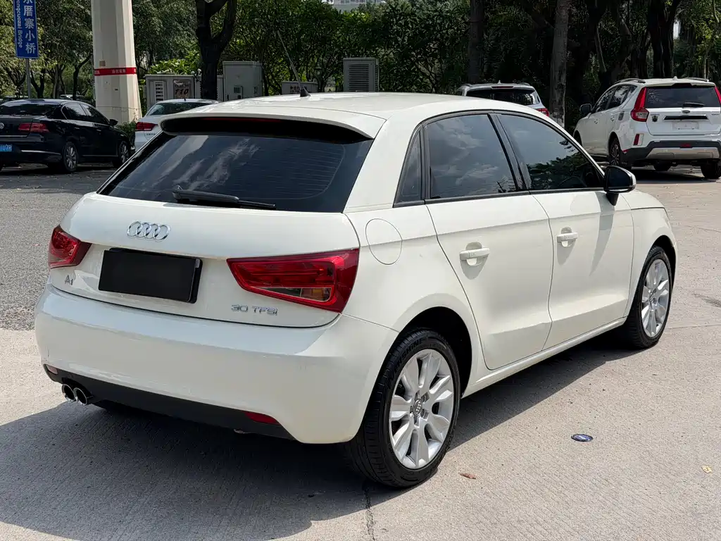 Audi A1 30 TFSI Sportback Urban