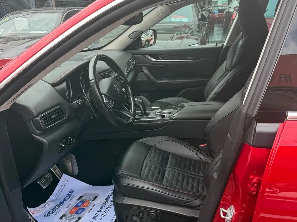 Levante 3.8 T GTS