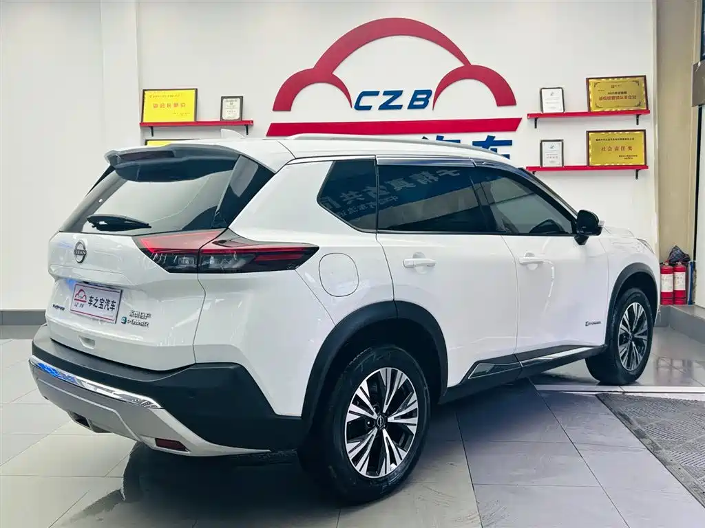 X-Trail e-POWER Super Hybrid Dual Motor 4 WD Supreme