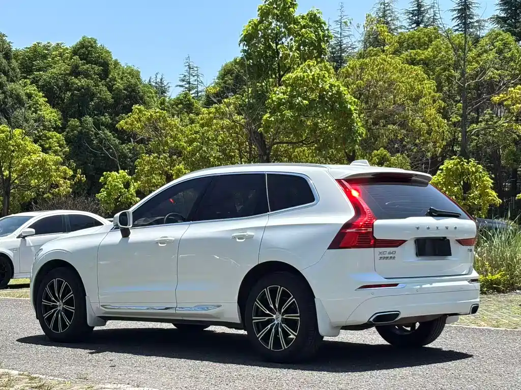 Volvo XC60 T5 4 WD Smart Vision Luxury