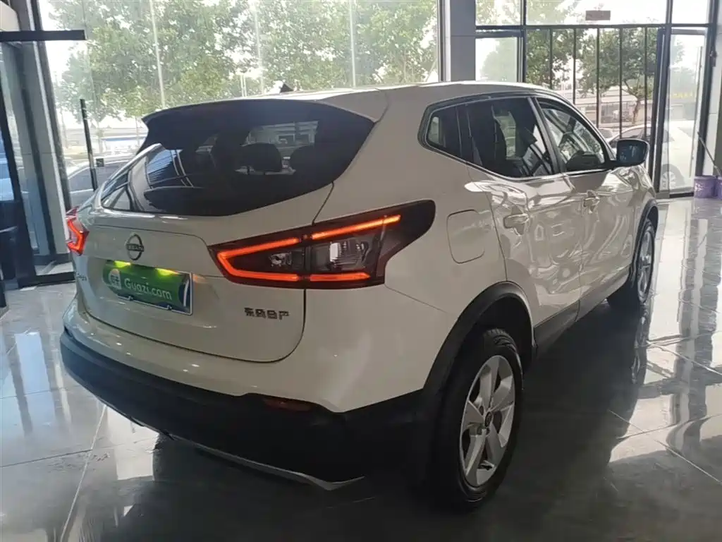 Qashqai Classic 2.0 L CVT XV Comfort
