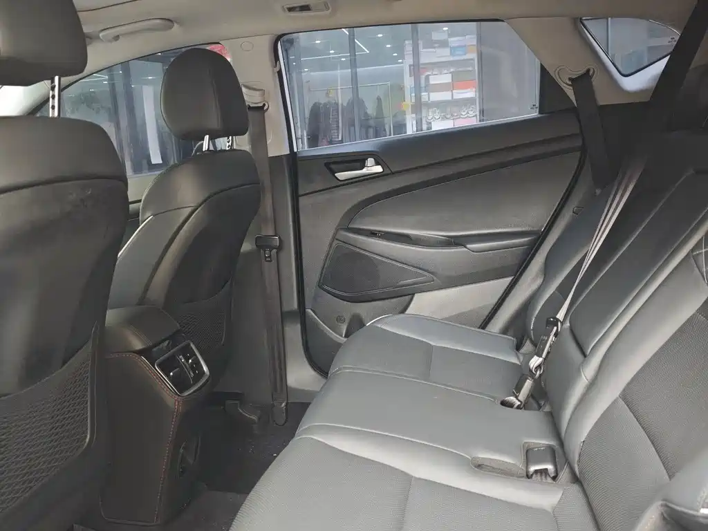 Tucson 途胜 2021款 途胜L 1.5 T DCT GLS领先版
