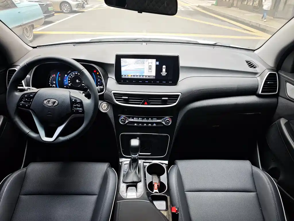 Tucson 途胜 2021款 途胜L 1.5 T DCT GLS领先版