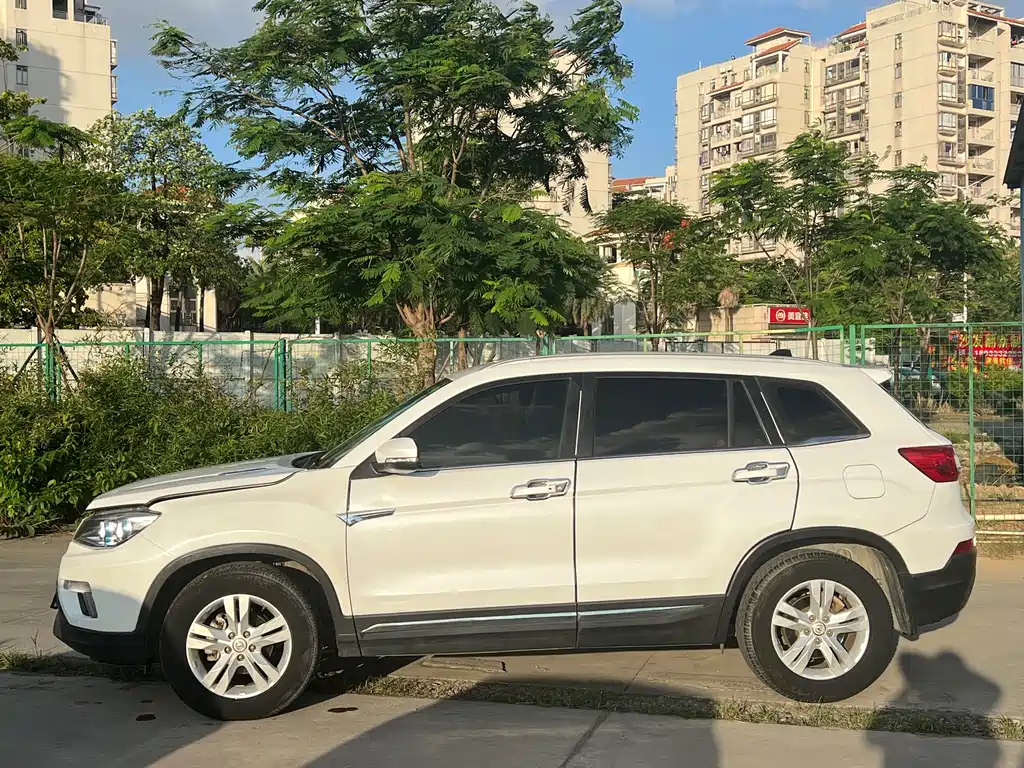 Changan CS75 1.8 T Auto Elite CN-V