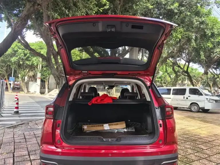 Changan CS35 PLUS 1.6 L Auto Cool Connect CN-V