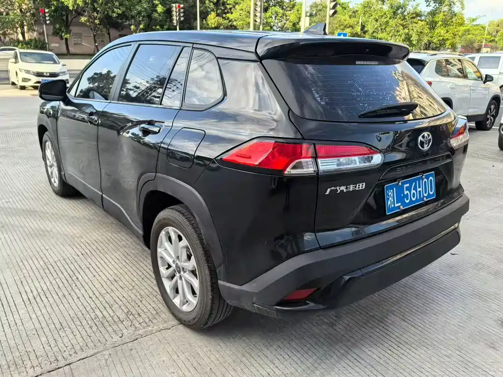 Frontlander 2.0 L CVT Luxury