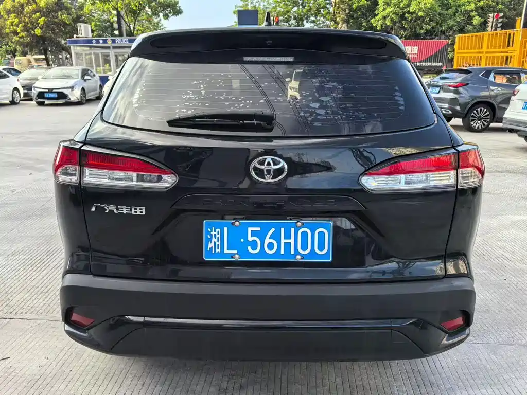 Frontlander 2.0 L CVT Luxury