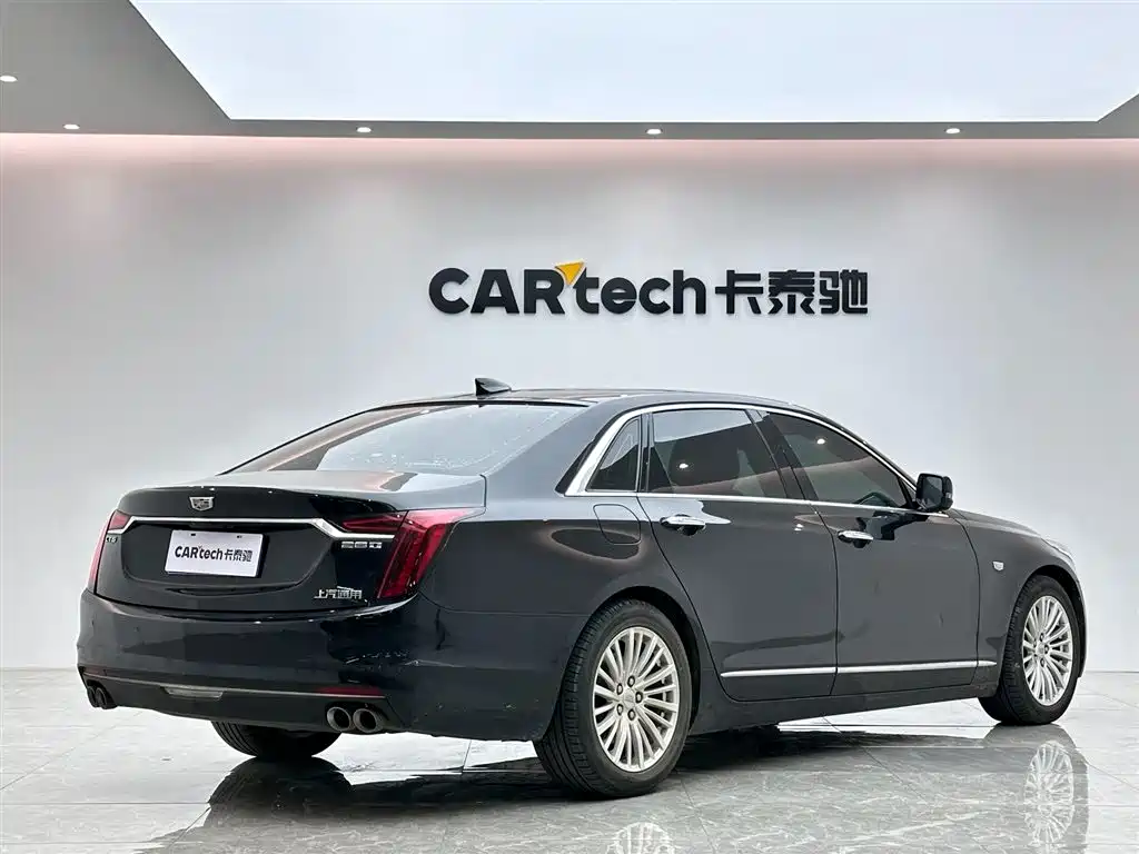 Cadillac CT6 28 T Luxury