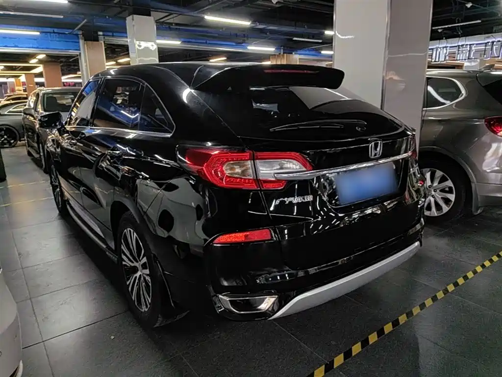 Avancier 370 TURBO 2 WD Luxury
