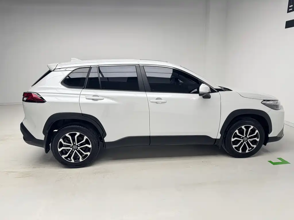 Frontlander 2.0 L CVT Luxury