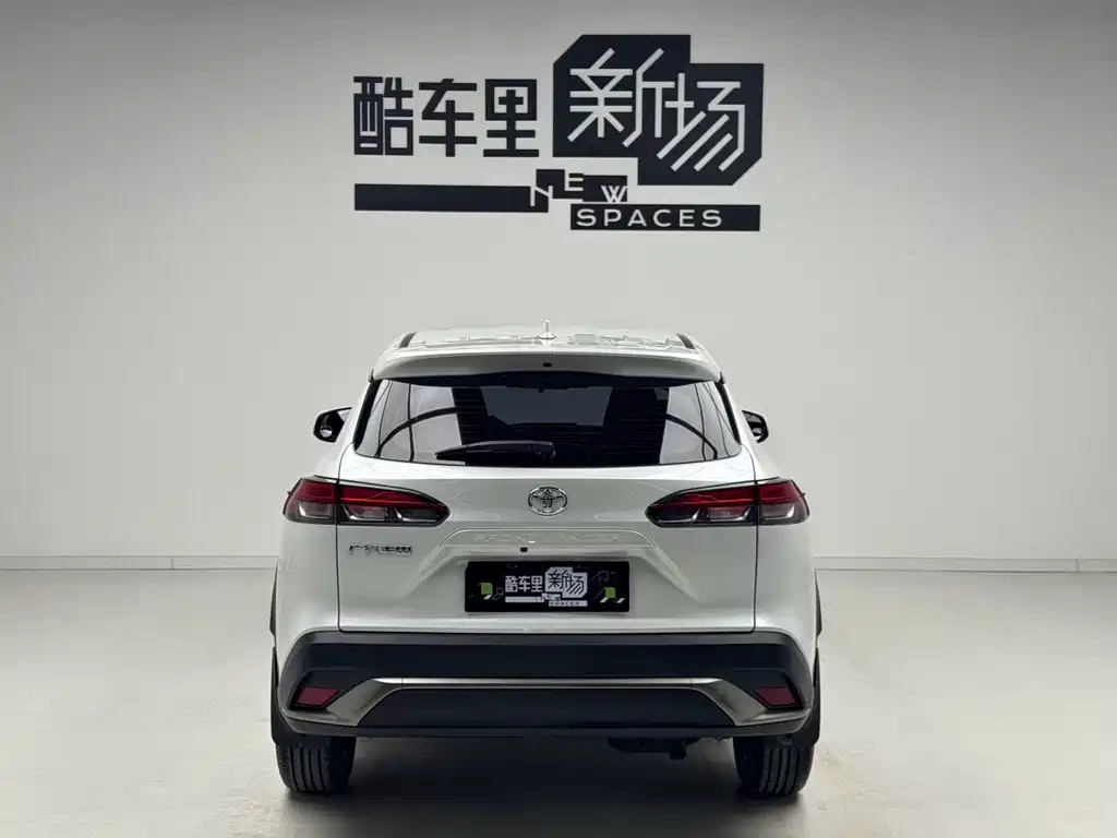 Frontlander 2.0 L CVT Luxury