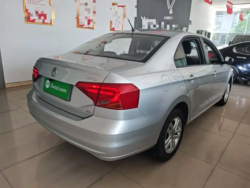 Jetta 捷达 2019款 梦想版 1.5 L 手动时尚型