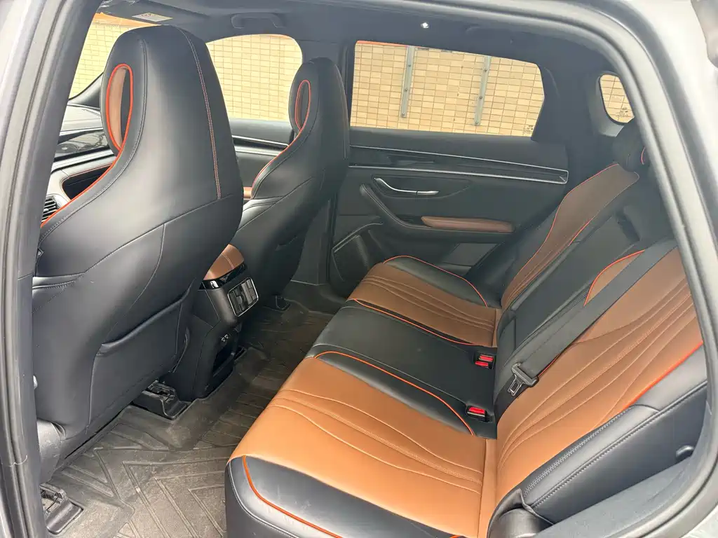 Song PLUS 1.5 T Auto Luxury