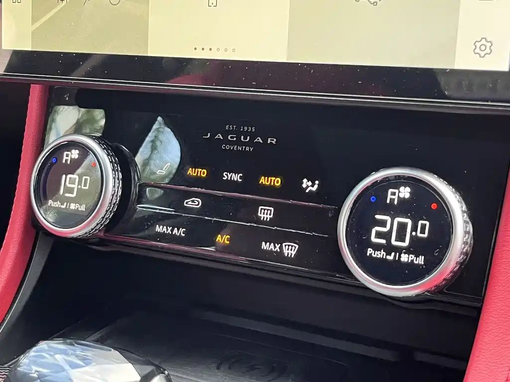 Jaguar XFL XFL 2.0 T P250 2 WD Elite Sport