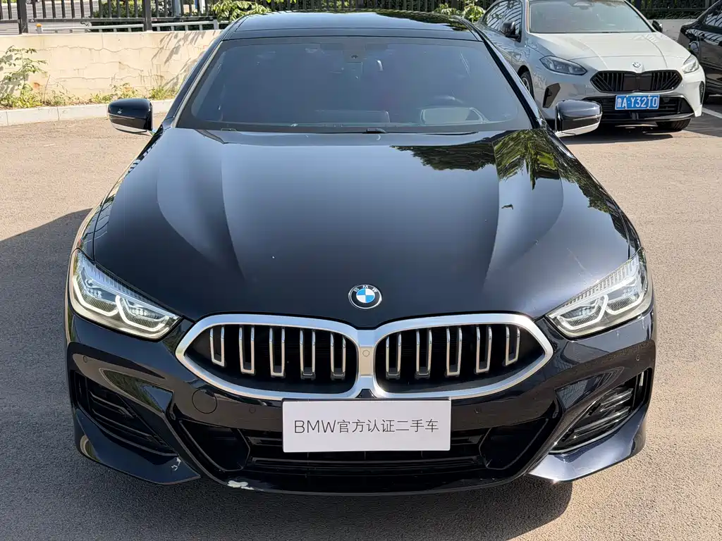 BMW 8 Series 840 i 4-door Coupe M Sport Package