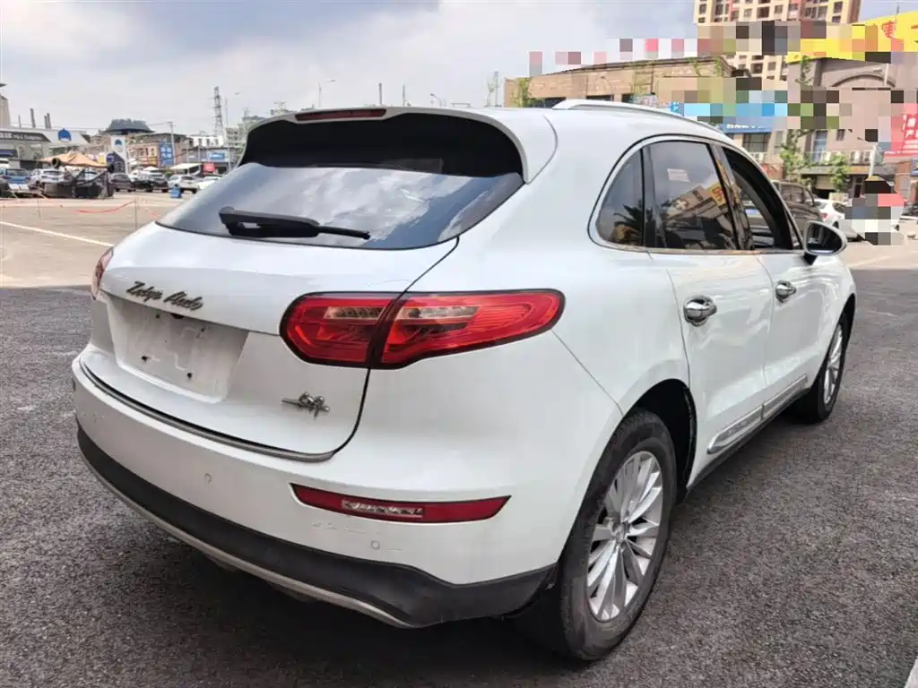Zotye SR9 2.0 T Auto Ultimate Road