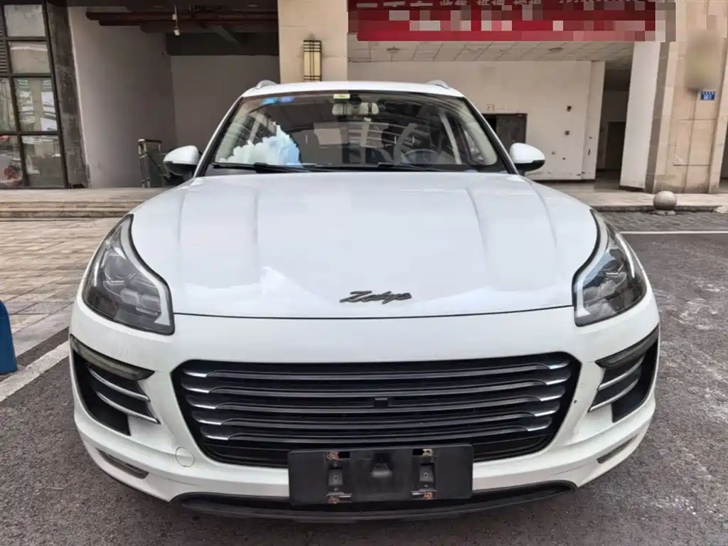 Zotye SR9 2.0 T Auto Ultimate Road