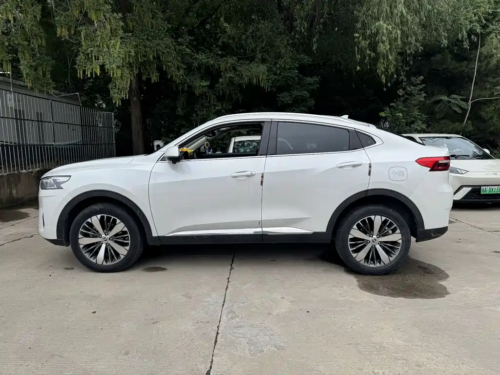 Haval F7 x 1.5 T 2 WD Ultimate Smart Trendy