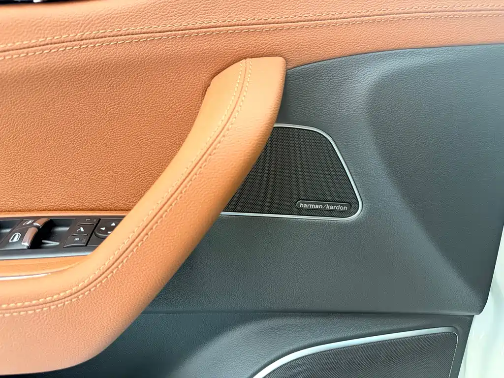 Levante 3.0 T Standard