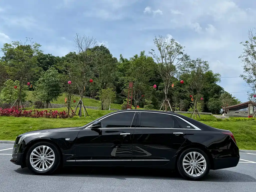 Cadillac CT6 28 T Luxury
