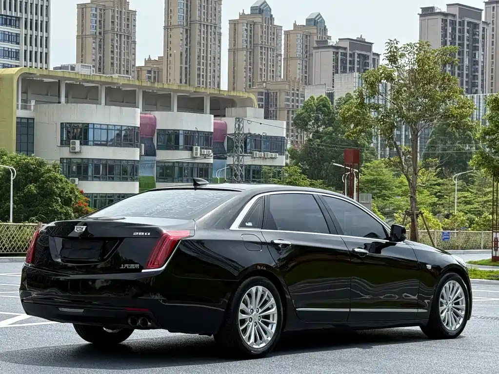 Cadillac CT6 28 T Luxury