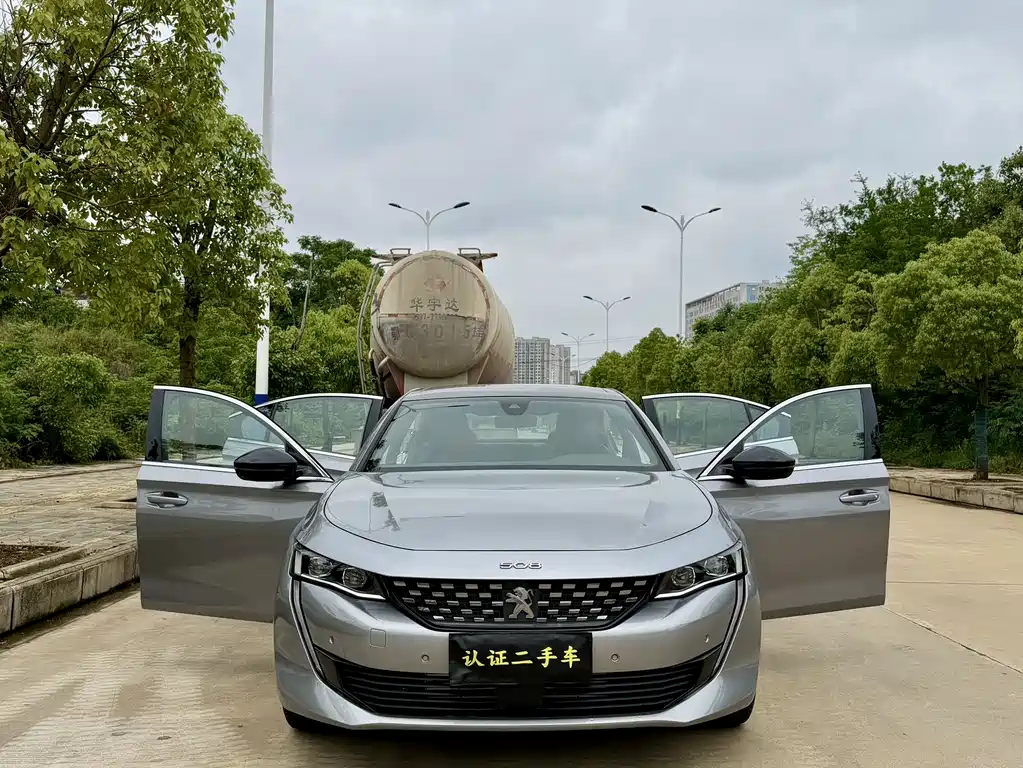 Peugeot 508 标致508 2023款 508 L 400 THP 驭享旗舰版