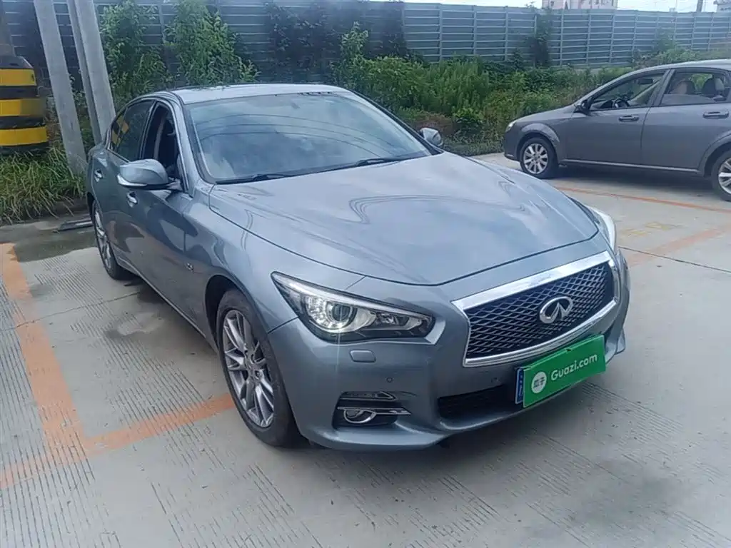 Infiniti Q50 L 2.0 T Joy