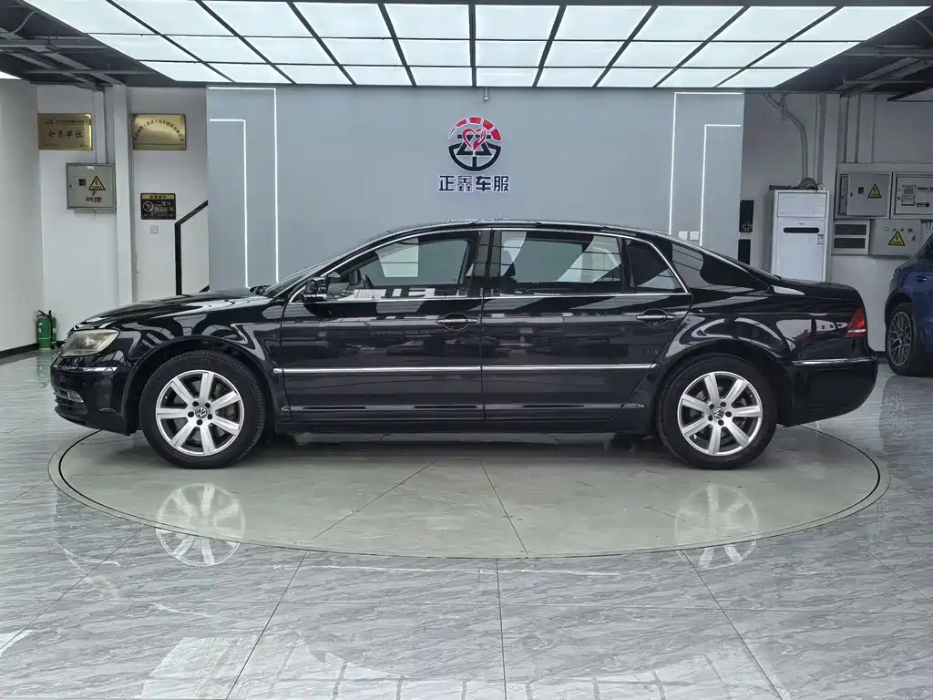 Phaeton 3.6 L V6 5-seat Extended Comfort