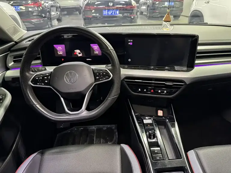 Volkswagen Lamando Lamando L 280 TSI DSG Spicy Cool