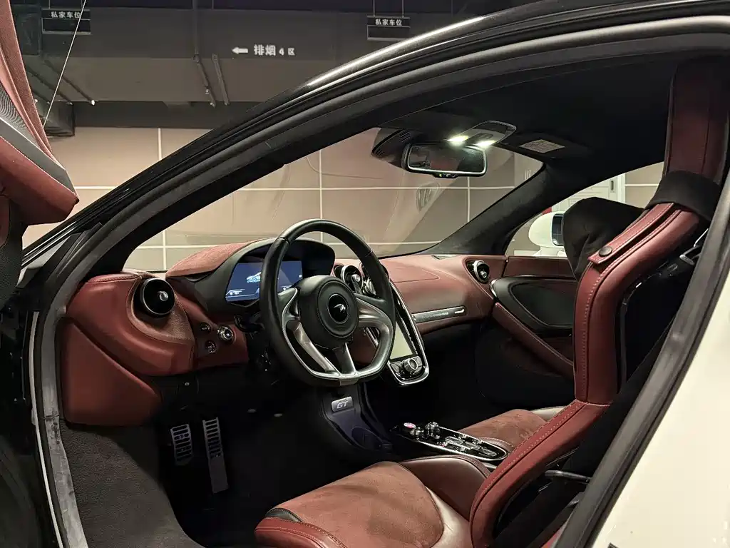 McLaren GT 4.0 T Standard