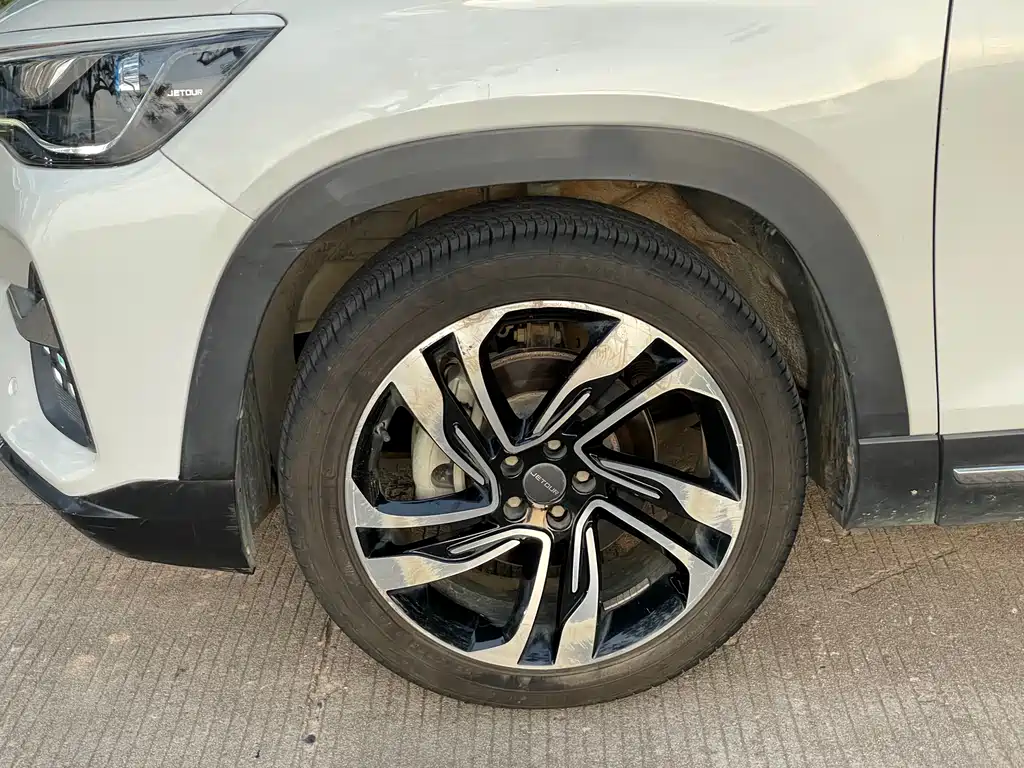 Jetour X90 1.5 T Manual 5-seat