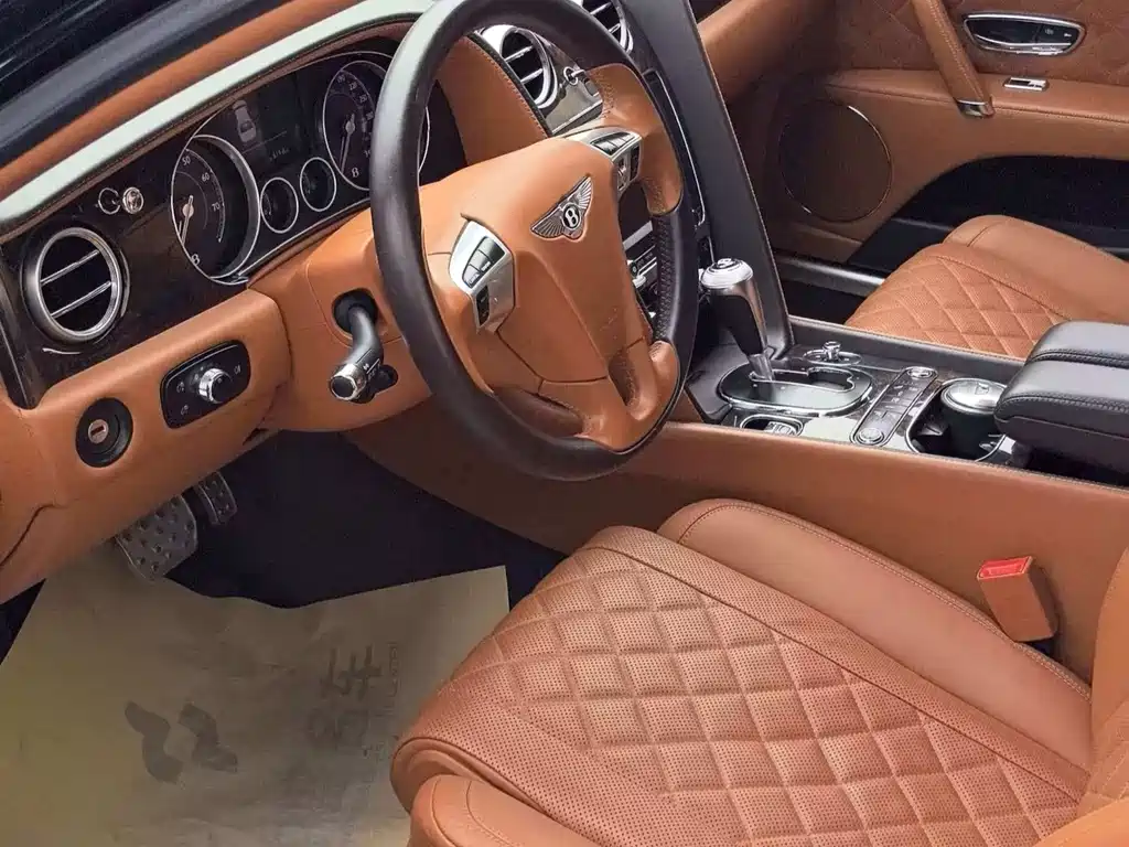 Flying Spur 4.0 T V8 Standard