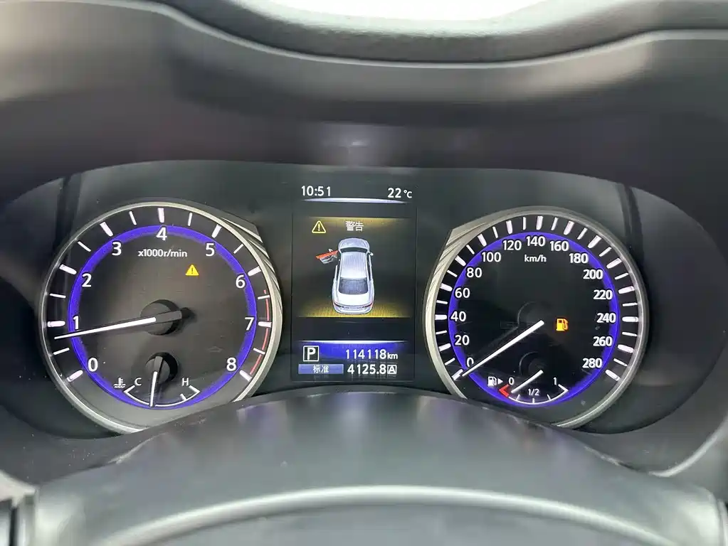 Infiniti Q50 L 2.0 T Luxury