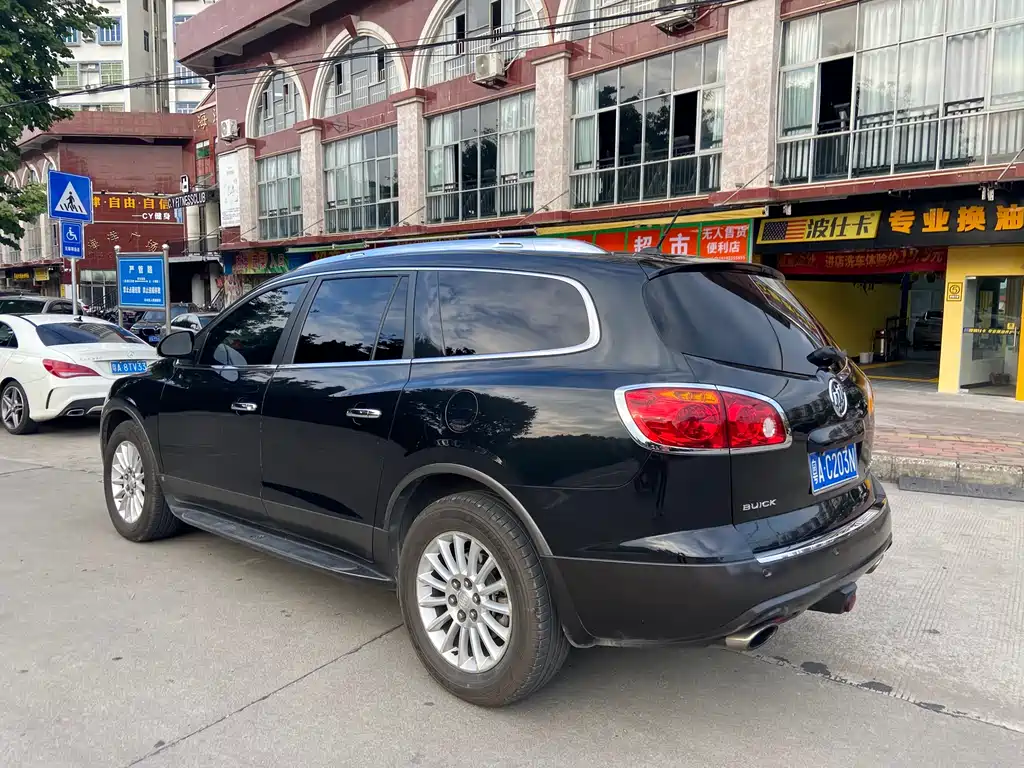 Enclave 3.6 L Flagship