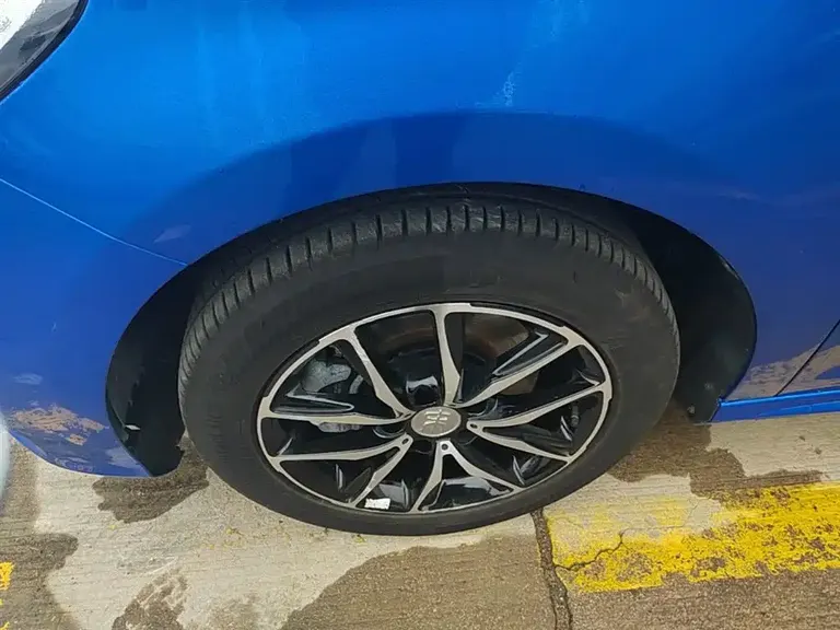 BYD Song MAX 1.5 T Auto Connected Distinguished 7-seat